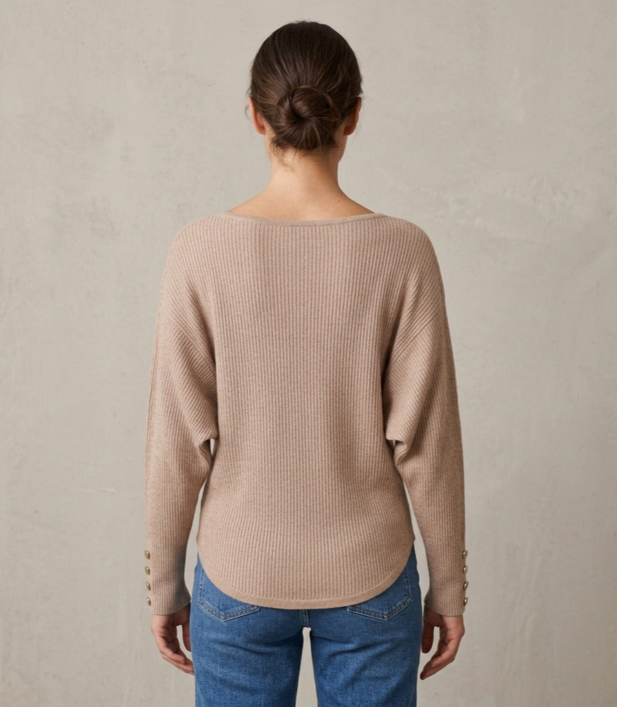 Blusa corte mariposa con botones