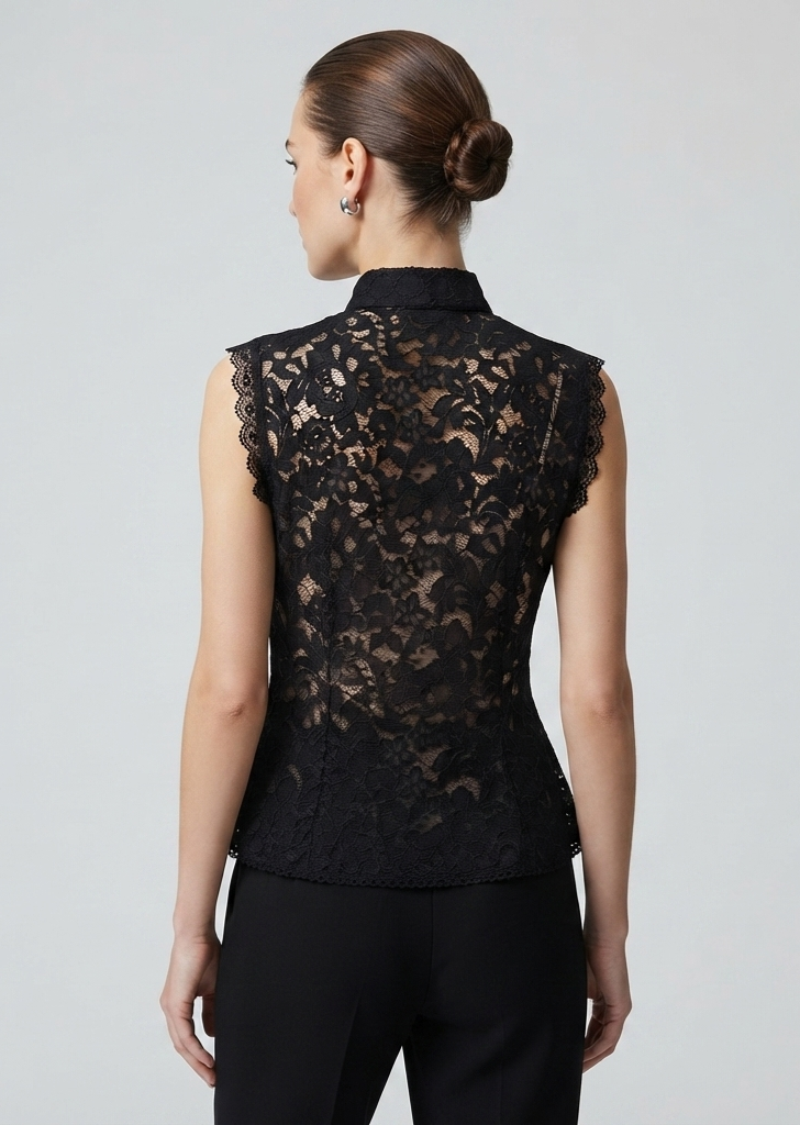 Blusa de encaje sin mangas