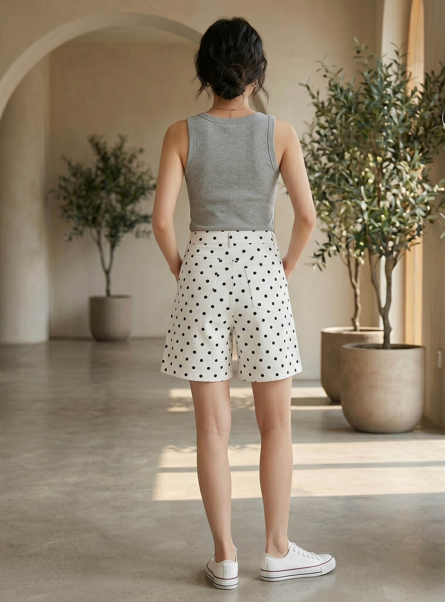 Short largo de lunares